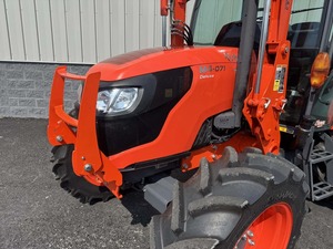 Tracteur Kubota M4-071HDC12 d'occasion avec des performances de qualité supérieure pour les besoins agricoles quotidiens - Product Image 6