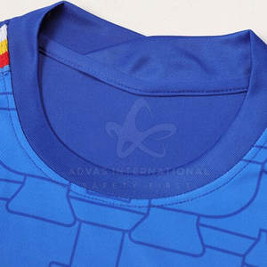 ชุดฝึกฟุตบอลผ้าโพลีเอสเตอร์สำหรับผู้ใหญ่ชายและหญิง100% น้ำหนักเบาแห้งเร็วระบายอากาศได้ดีดีไซน์ใหม่ - Product Image 2