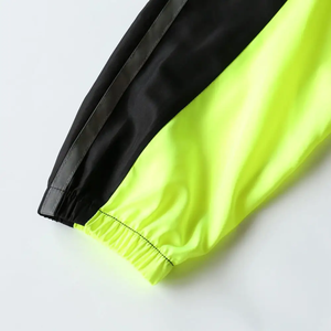 Latest Customized Pocket Outdoor Zip up Waterproof Jacket Nylon <b>Double</b> Layer Breathable Hooded Oversize Windbreaker - Product Image 4