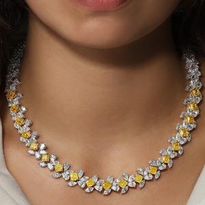 Collar de Diamantes de Corte Fantasía Cultivados en Laboratorio de Lujo, Oro Blanco y Amarillo de 18K, Certificado IGI, Corte Cojín, Pera, Marquesa, VVS2, 60.27ct, para Mujer - Product Image 3