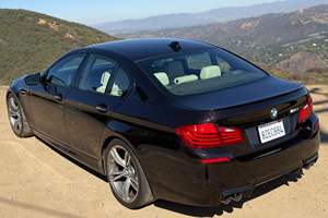 BMW M5 2014 Usado con Paquete de Competición - Product Image 3