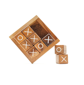 Jeu de Tic Tac Toe en bois personnalisable artisanal naturel pour enfants pour la décoration intérieure et les voyages - Product Image 6