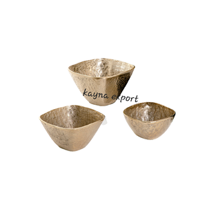 Artisan indien bol en métal poli fait à la main conception de feuille de banian pour la nourriture de mariage servant des collations puce et trempette pour les fêtes - Product Image 5