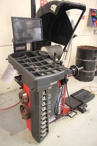 Herramienta de alineación de ruedas 3D Hunter, equilibrador de ruedas barato para taller de neumáticos - Product Image 3