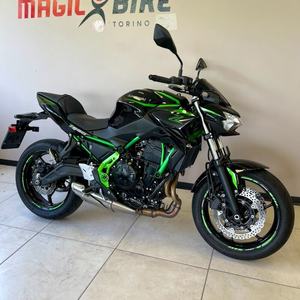 Motocyclettes Kawasaki <span class=keywords><strong>Z</strong></span> <span class=keywords><strong>650</strong></span> Streetbike haute performance - Product Image 4