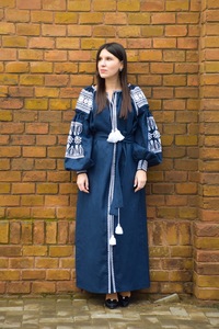 2024 nuevo diseño bordado ucraniano manga larga moda hasta el suelo vestido festivo de algodón - Product Image 2