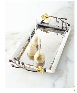 ถาดเสิร์ฟอาหารทรงสี่เหลี่ยมผืนผ้าสีทองและสีเงินดีไซน์คลาสสิกที่จับหรูหรา - Product Image 2