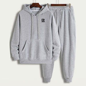 Diseña Tu Propio Logotipo, Chándal Ligero para Hombre, Chándal para Hombre de la Mejor Calidad, Nuevo Chándal para Hombre Hecho en Pakistán - Product Image 1