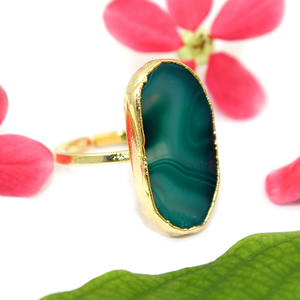 Anillo de ágata verde hecho a mano, anillo ajustable galvanizado de oro, anillo de piedras preciosas a la moda, joyería de rebanada de ágata - Product Image 2