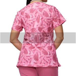 Nouveaux produits imprime timbre uniforme d'hôpital à manches courtes gommages médicaux haut femmes pour infirmière par Raw To Fine - Product Image 2