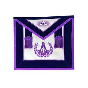 Delantal blanco hecho con borde cosido y correa ajustable cómodo de usar durante programas de eventos oficiales o formales - Product Image 5