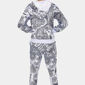 Survêtement léger personnalisable avec votre propre design, en matière durable, pour la sublimation, disponible en ligne - Product Image 5