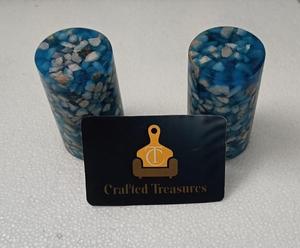 Nuevos saleros y pimenteros de resina y piedra con incrustaciones de piedra y resina epoxi, utensilios de cocina personalizados al mejor precio. - Product Image 1