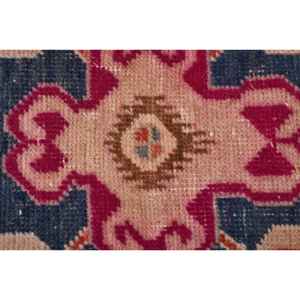 Tapis turc vintage, petit tapis de 1,6x3,6 pieds, tapis aux motifs de plantes et d'arbres orange et bleus - Product Image 4