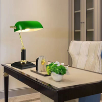 Lampes de bureau LED modernes en aluminium à piles, de haute qualité, avec base d'ampoule E26, commande tactile, lumière blanc chaud 3500K, Type-C 30000, vente en gros