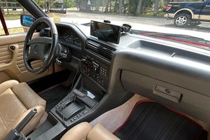 บีเอ็มดับเบิลยู 325i คอนเวอร์ทิเบิล ปี 1991 - Product Image 6