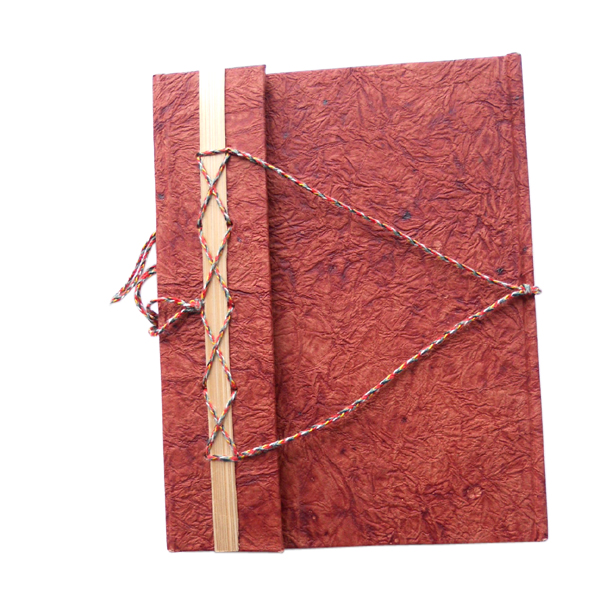 สีน้ำตาล