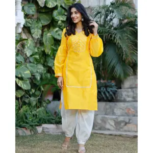 Exportation Indienne – Ensemble 2 Pièces en Soie Chanderi Jaune Unie de Haute Qualité, Écologique, Respirant et à Séchage Rapide, Longueur Genou, Style Doux pour Femme - Product Image 6