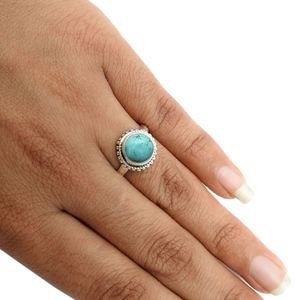 Fabuloso diseño 925 plata esterlina turquesa natural piedra preciosa forma redonda anillo diciembre piedra natal joyería mayorista proveedores - Product Image 3