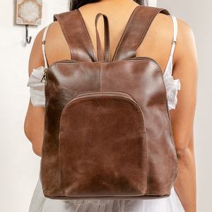 Sac à dos en cuir véritable antivol personnalisé fait à la main fermeture à corde sac à dos tendance unisexe de haute qualité - Product Image 1