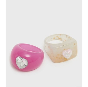 Bague en résine colorée de haute qualité, luxueuse, personnalisée, fabriquée à la main, polie, élégante, pour femmes, en provenance d'Inde - Product Image 4