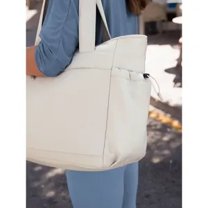 Borsa Tote Oversize Sostenibile per Merchandising e Promozioni - Product Image 3