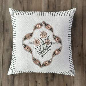 ปลอกหมอนอิงบนโซฟาผ้าคอตตอนพิมพ์ลายดอกไม้สีแดงแฮนด์เมดดีไซน์ใหม่อินเดีย - Product Image 5