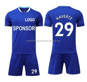 Ropa deportiva de entrenamiento, cuello redondo, manga corta, Conjunto de camiseta y pantalones cortos de fútbol, MOQ bajo, uniformes de fútbol hechos a medida - Product Image 1