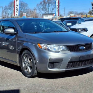 รถยนต์มือสองคุณภาพดีราคาประหยัด ปี 2012 คีอา ฟอร์เต้ คูป พวงมาลัยซ้าย - Product Image 1