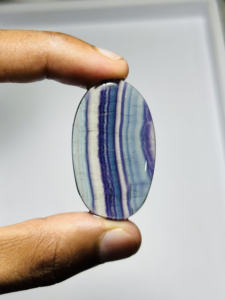 Pierre précieuse libre de forme libre de fluorite naturelle pour la fabrication de bijoux cristal de cabochon de fluorite de guérison au prix d'usine en gros - Product Image 3