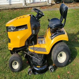 High Quality Cub Cadet XT1 Industrial Grade Lawn Mower 28V 4-Stroke Battery-Powered OEM Customizable - Product Image 1