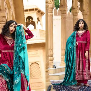 Venta al por mayor Neeta Creation Heavy Viscose Velvet Lentejuelas Trabajo Anarkali Trajes Hasta el suelo Sin arrugas Salwar Kameez Mangas completas - Product Image 1