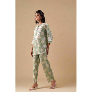 Floral Two-Piece Matching Set-Casual <b>Green</b> Co-ord for Women XXS - Product Image 4