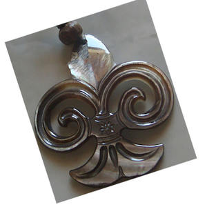 Collier sculpté style coquillage, bijoux en coquillage, collier sculpté en coquillage noir pintada margareifera - Product Image 2