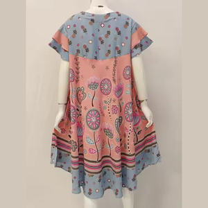 Robe d'été en rayonne de style modeste Nouveau design avec taille élastique douce Manches courtes Longueur au genou pour un usage quotidien - Product Image 4