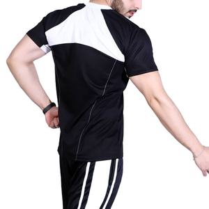 Venta al por mayor 2026 Ropa de gimnasio Novedad Camiseta deportiva Material personalizado Diseño transpirable Camiseta de gran venta para hombre - Product Image 5