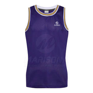 Camiseta de Baloncesto de Último Diseño y Alta Calidad, Nueva Camiseta de Baloncesto Ligera - Product Image 1