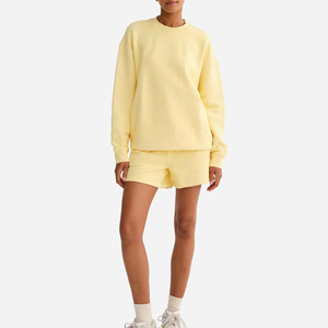 ชุดเสื้อผ้าใส่อยู่บ้าน2ชิ้นเสื้อสเวตเตอร์คอกลมทรงโอเวอร์ไซส์และกางเกงขาสั้นสีพาสเทลสีเหลือง - Product Image 2