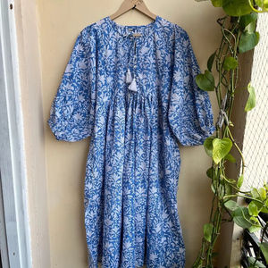 Vestido maxi bohemio de algodón con estampado floral, vestido con estampado floral, cuello redondo, vestido largo maxi para mujer - Product Image 1