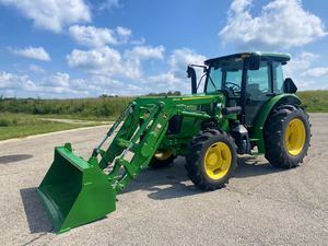 Acheter des tracteurs John Deere 5090E d'occasion à vendre - Product Image 2