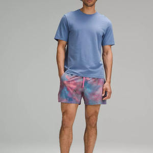 Short d'entraînement de tennis pour hommes monocouche 4 sens extensible coupe ample couleur contrastée tissu satiné OEM service de vente en gros - Product Image 2