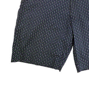 Shorts de golf pour hommes, coupe décontractée et légère, fabriqués avec un tissu doux et respirant, idéal pour les journées d'été - Product Image 5