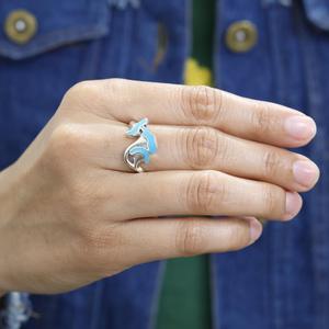 Anillo de flor turquesa en plata de ley 925 con detalles de esmalte Anillo de declaración elegante para mujer Joyería artesanal única - Product Image 1