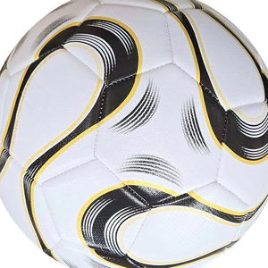 Ballons de football en cuir personnalisés imprimés directement en usine avec étiquette privée, utilisation pour l'entraînement au football, service OEM disponible, fabriqué au Pakistan - Product Image 6