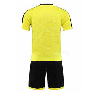 Uniforme de fútbol más vendido de alta calidad, ligero, hecho en poliéster, uniforme de fútbol para adultos - Product Image 2