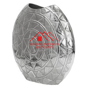 Vases à fleurs de table design en aluminium pour décorations de salon Vases trompette en aluminium sable de haute qualité - Product Image 3