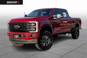 PRE-OWNED DE NETTOYAGE AUTO 2024 Fo-rd F-350 Super Duty Lariat - Product Image 4