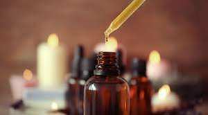 Wholesale Factory Manufacturers of Best Selling Pure and Natural Manuka <b>Essential</b> <b>Oil</b> at factory wholesale pricing From India - Product Image 3