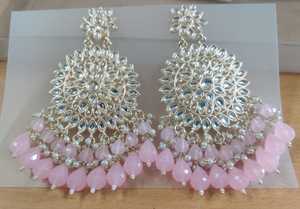 Boucles d'oreilles légères et tendance de l'Inde Un accessoire indispensable pour le travail quotidien des femmes et les ensembles décontractés - Product Image 4