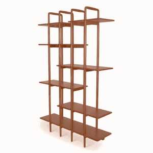 Bibliothèque modulaire en bois de style zen pour l'affichage et le stockage polyvalents dans les espaces de maison et de bureau. - Product Image 2